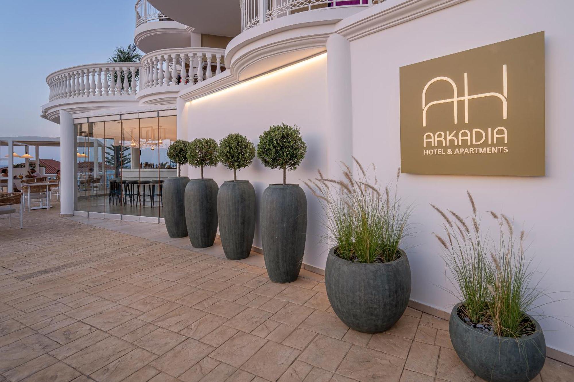 Arkadia Hotel Kipszéli Kültér fotó