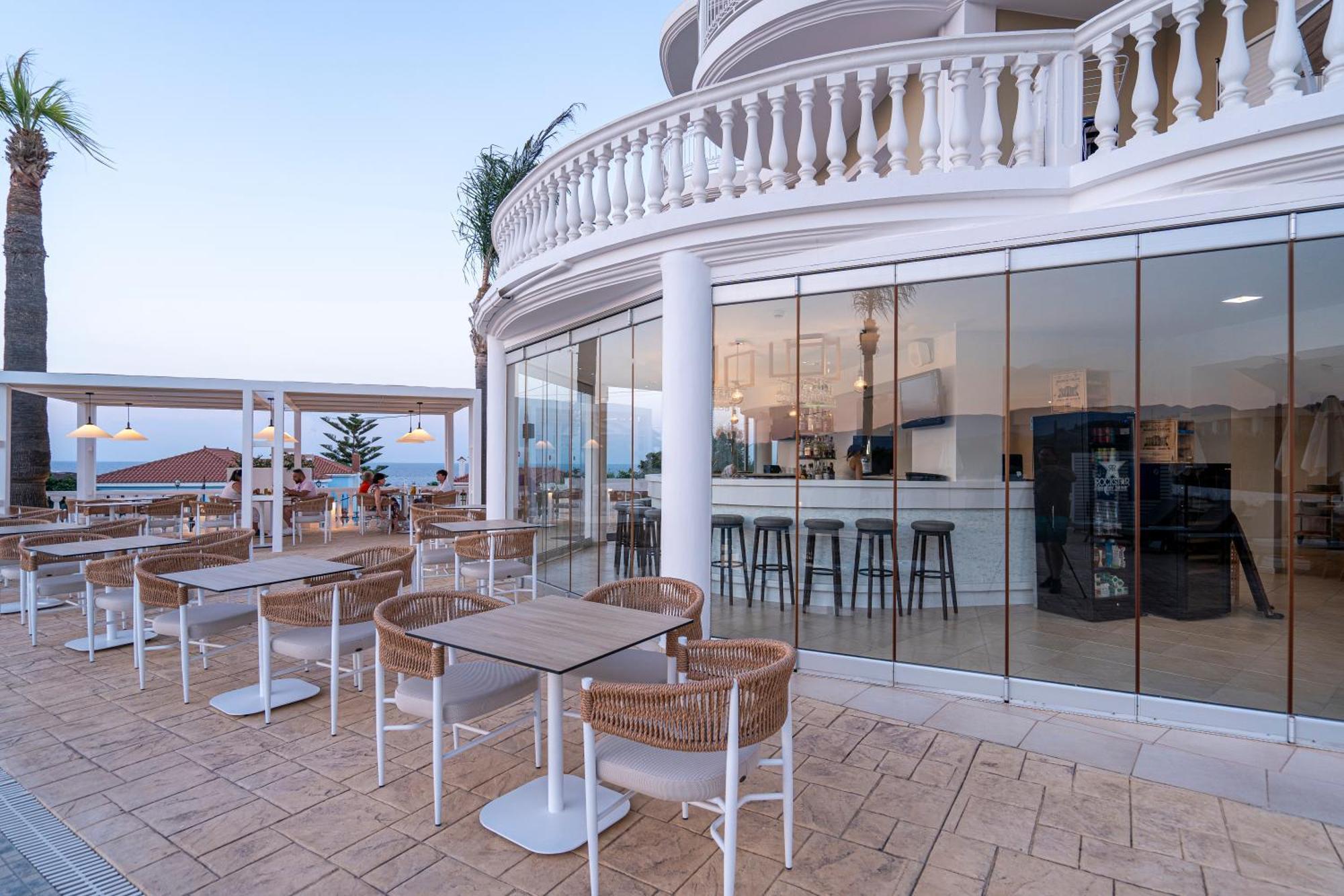 Arkadia Hotel Kipszéli Kültér fotó