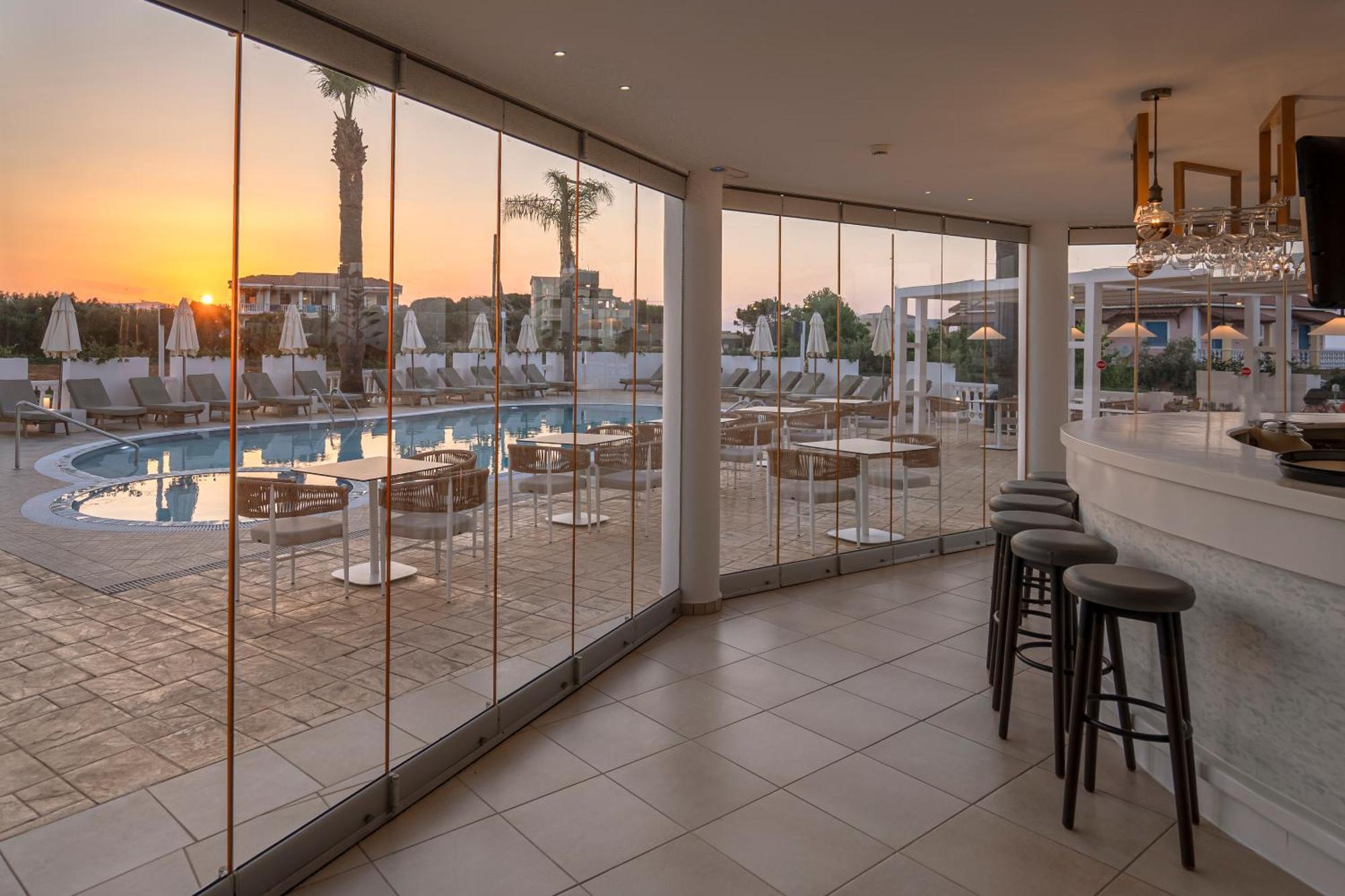 Arkadia Hotel Kipszéli Kültér fotó