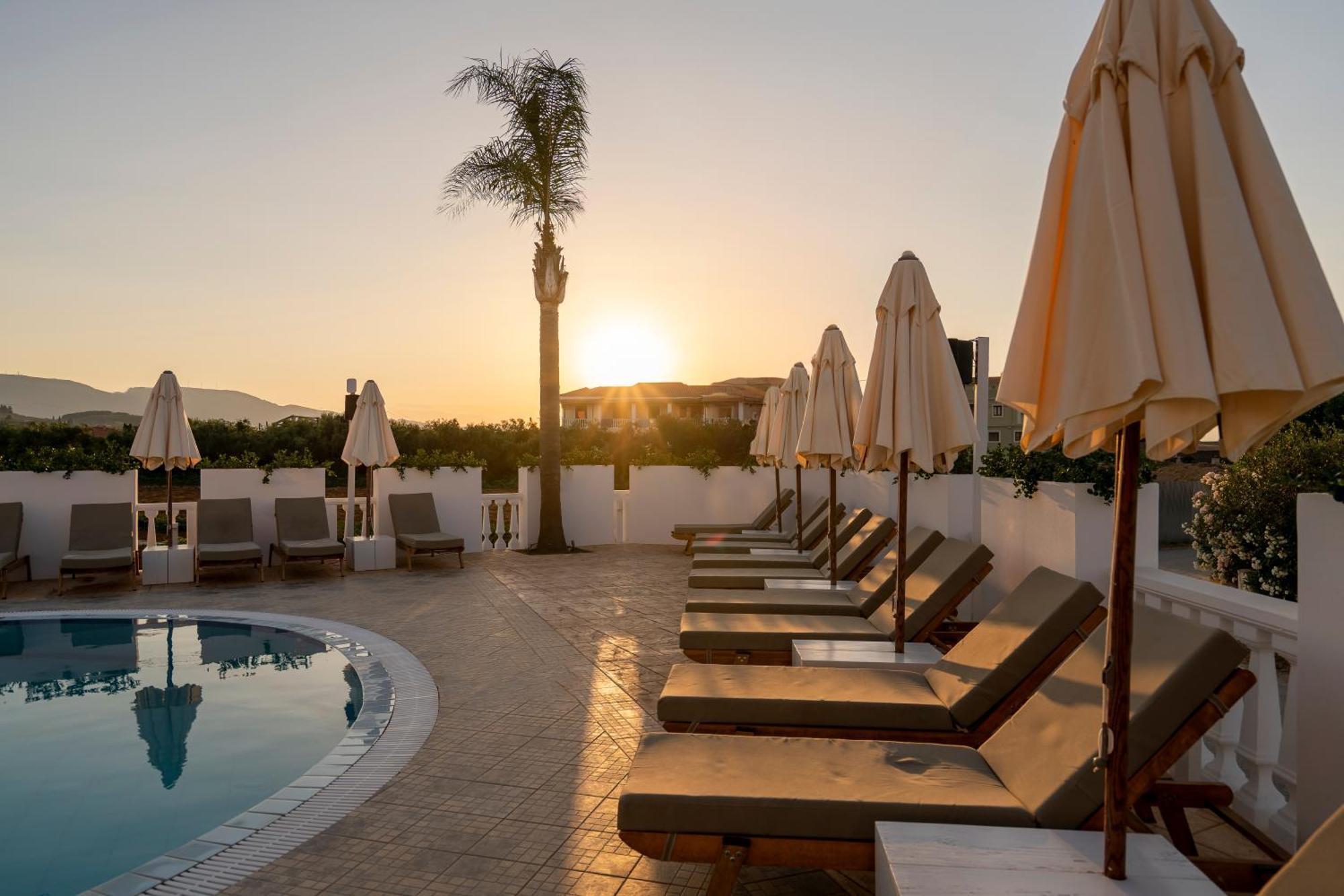 Arkadia Hotel Kipszéli Kültér fotó